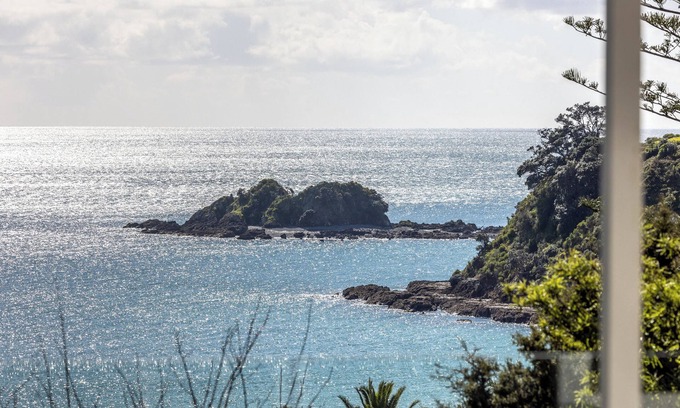 Palm Beach Casa | Palm Beach Retreat - Stay Waiheke