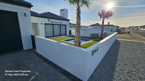 St. Helena Bay Casa | Palm Beach Villa