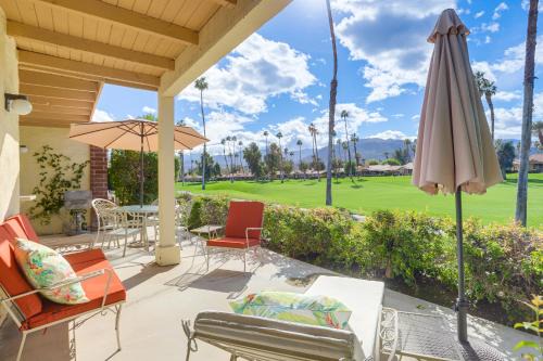 Palm Desert Apartamento | Palm Desert Condo with Patio and Golf Course Views