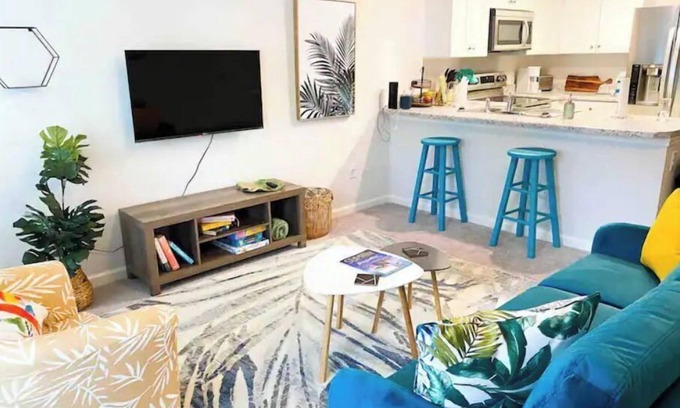 Sunset Beach Casa | Palm Paradise 3 Bdrm home w/ patio 10 min to Beach