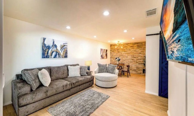 Racquet Club West Condominio | Palm Springs BLUE DESERT Condo!