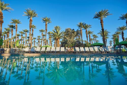 Palm Desert Complejo | Palm Springs Camping Resort Loft Cabin 1