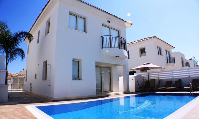 Pernera Villa | Palm Tree Villas