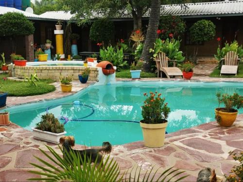 Ohangwena Cabina | Palmeiras Lodge Oshikango