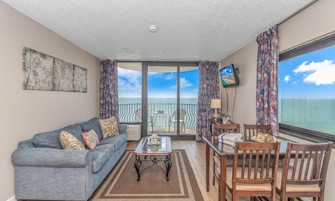 Myrtle Beach Casa | Palms 1006