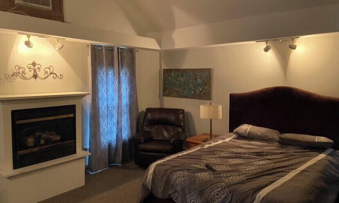 Baldwinsville Apartamento | Palomino Upper level Farm House near Village,