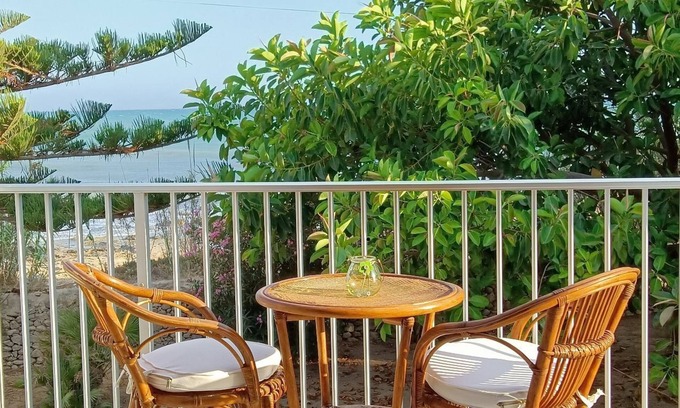 Marina di Modica Casa | Casa Panarea, el abrazo del Mediterráneo.