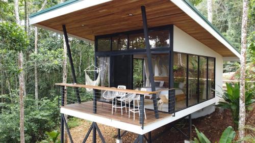 Quesada Chalet De Esquí | Pandanus Lodge & Retreats Bungalow Gingiber
