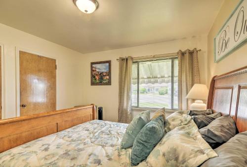 Panguitch Casa | Panguitch Home with Patio about 24 Mi to Bryce Canyon