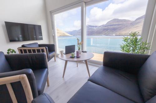 Klaksvik Casa | Panorama boathouse