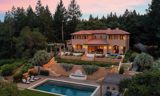 Healdsburg Casa | Panorama Estate - Classic Wine Country Villa in Healdsburg