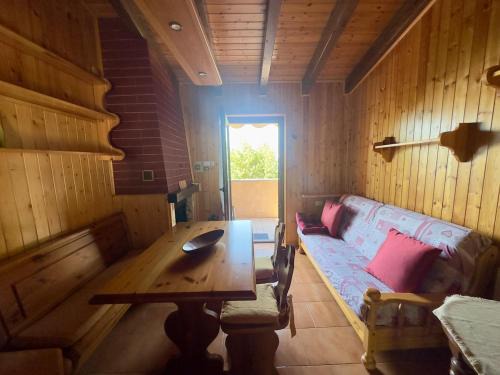 Grone Apartamento | Panorama1200C, in the heart of the San Fermo Hills