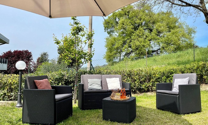 Fiorenzuola di Focara Apartamento | Ático panorámico entre verde y mar