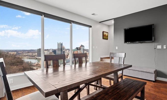 Mount Washington Casa | Panoramic City Views from Atop Mount Washington!