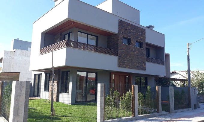 Garopaba Casa | casa panorámica cerca de la playa