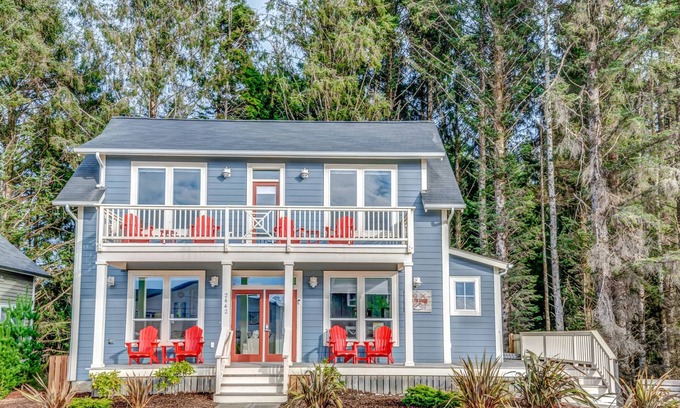 Nelscott Casa | Panoramic Ocean and Forest Views, Hot Tub, Large Deck, BBQ, and Seating, Communal Pool & Playground