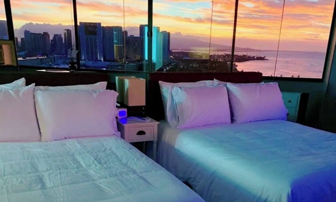 Waikiki Condominio | Panoramic Ocean-View/STEPS FROM BEACH/FreeParking/Best Location in Waikiki