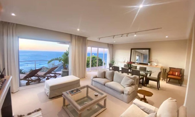 Bantry Bay Casa | Panoramic Ocean Views Bantry Bay