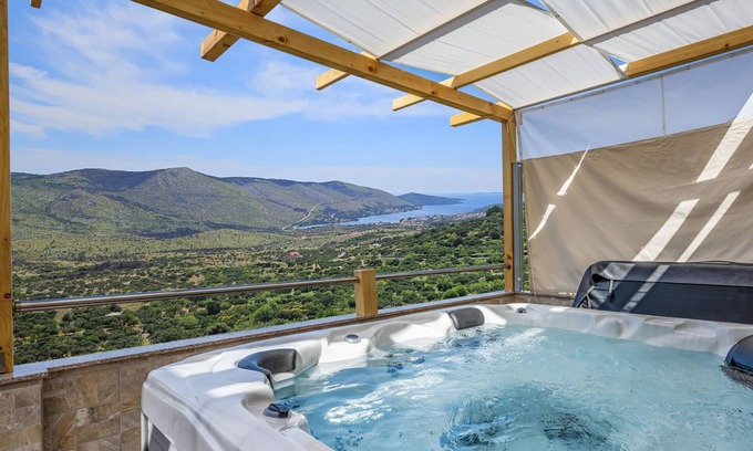 Grebastica Casa | Panoramic View by Interhome