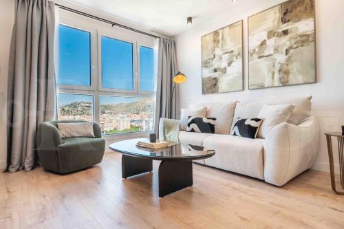 Palma-Palmilla Apartamento | Panoramic views and pool, gym, parking REMS
