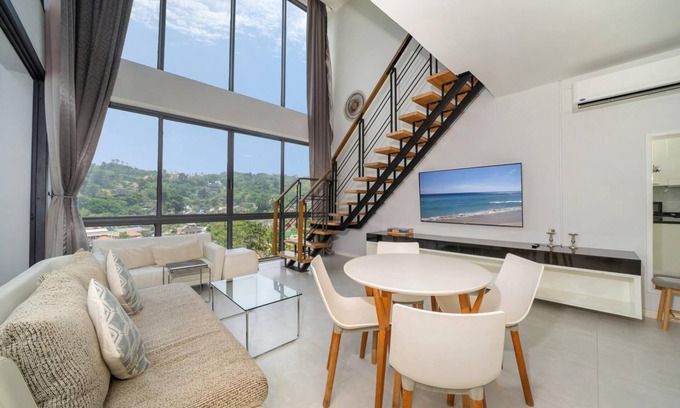 Kamala Apartamento | Panoramic views in Kamala duplex apartment