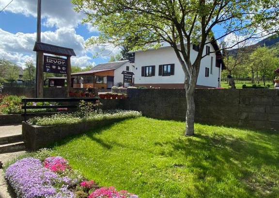 Vrelo Korenicko Casa | Pansion Izvor