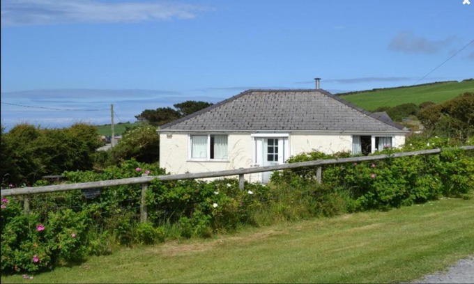 Felinwynt Casa | Pant Glas