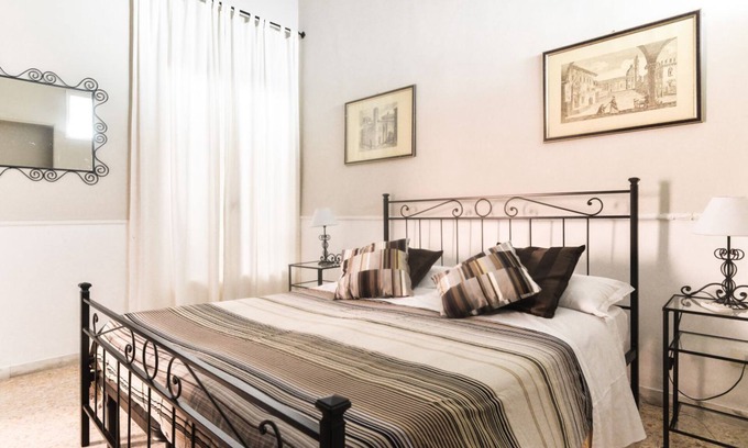 Rione VIII Sant'Eustachio Apartamento | Panteón acogedor apartamento n. 2, 6 pax