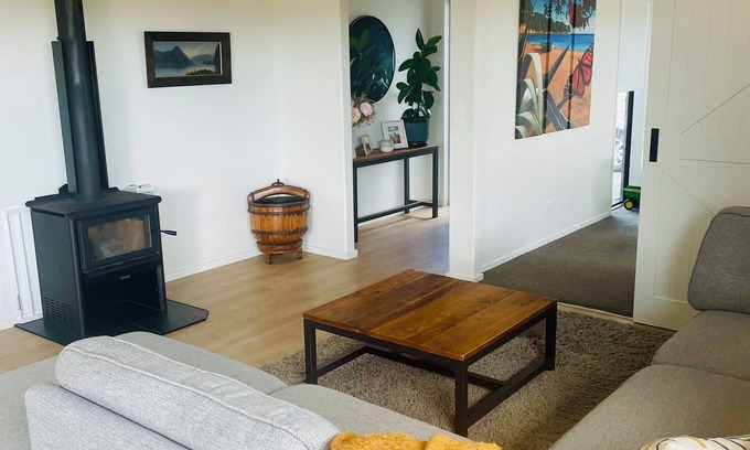 Papamoa Beach Casa | Papamoa Bliss: A Luxury Escape