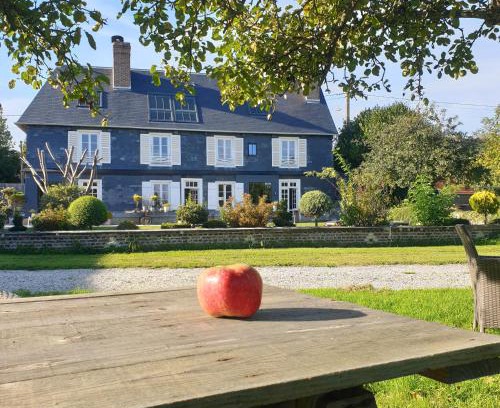 Saint-Martin-aux-Chartrains Cama Y Desayuno | Par Hasard ou pas