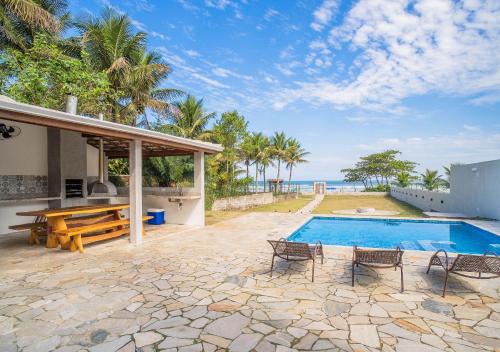 Boraceia Casa | Paraíso Pé na Areia em Boracéia - Desfrute da conveniência de ter a praia no seu quintal