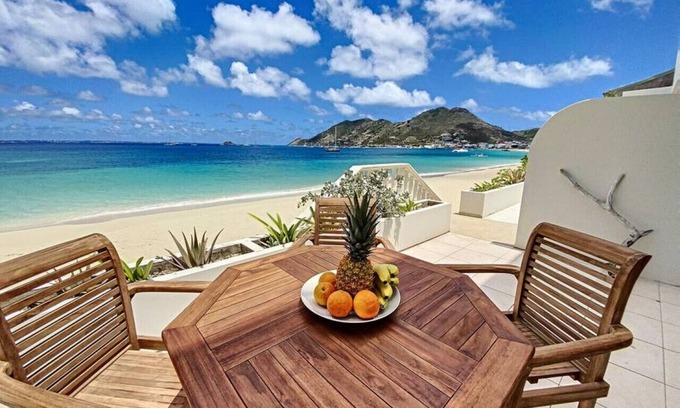 Grand Case Condominio | Paradis Caraibes 1, feet in the water in Grand Case