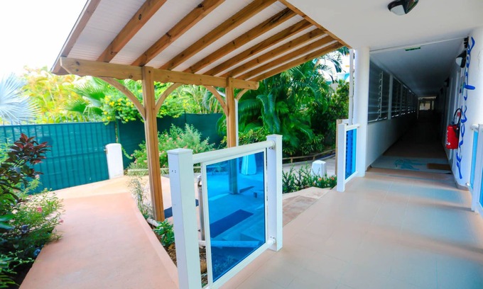 Pointe de la verdure Apartamento | EL ESTUDIO DEL PARAÍSO A 1 MINUTO DE LA PLAYA.