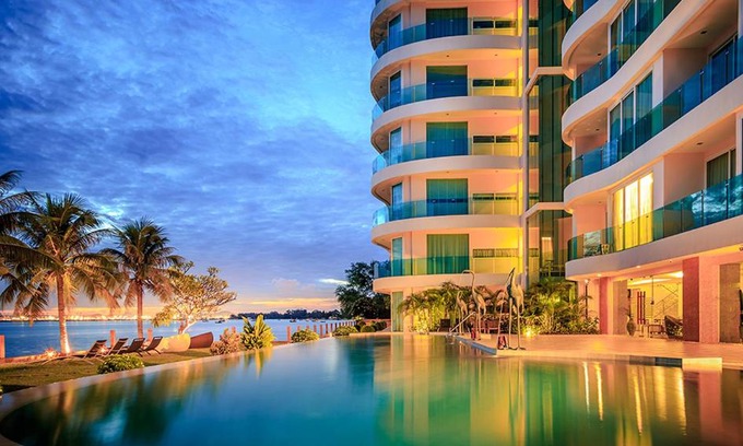 Bang Lamung Apartamento | Paradise Ocean View Beach Front Condominium In Pattaya