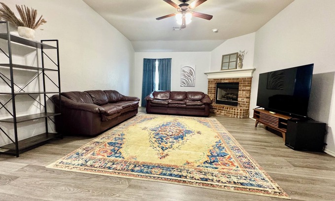 Oklahoma City Casa | Paradise on the Prairie: - Conveniently Located and Perfect for Your Stay
