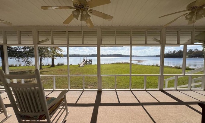 Prosperity Casa | Paradise Point 2BR 2BA