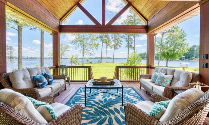 Chapin Casa | Paradise Pointe on Lake Murray