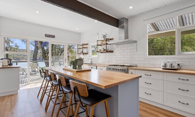 Jamieson Casa | Paradise Retreat Lakehouse Jamieson