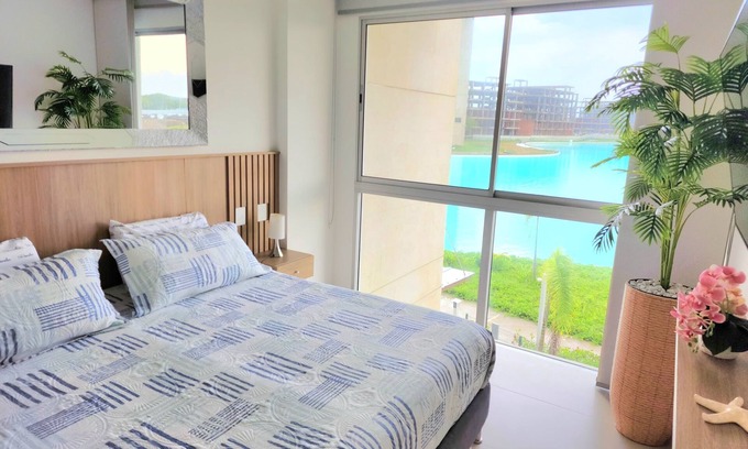 Zona Norte Apartamento | Vista a la Cristal laggons mas grande de Colombia y su playa de arena blanca
