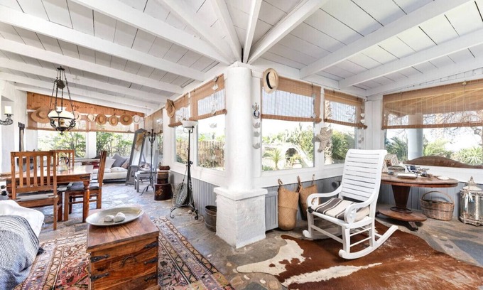 Amaniou Casa | Paradiso Vintage Villa: Traditional 1944 Gem