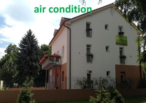 Nove Mesto nad Vahom Casa | Park - apartmány na prenájom