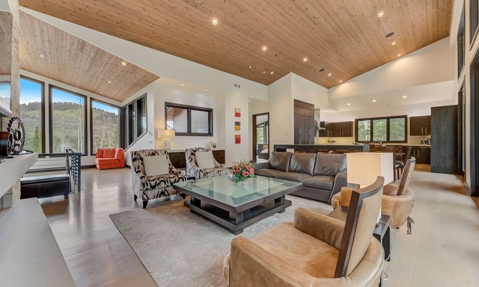 Park City Casa | Park City / Canyons Ski House, Sleeps 16