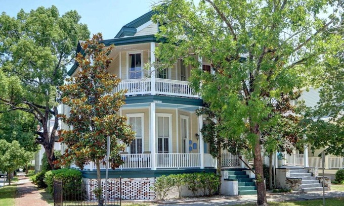 Historic Downtown Savannah Apartamento | Park Inn, Charming | Historic | Dog-Friendly!