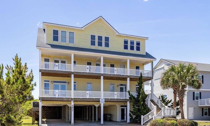 Emerald Isle Casa | Park Place, Oceanfront House in Emerald Isle, NC!