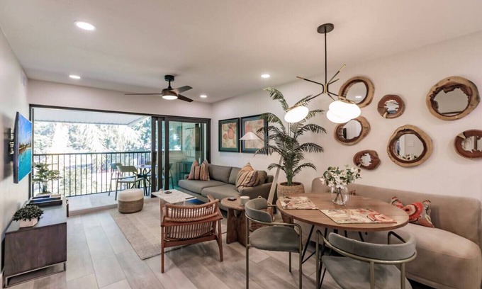 Park Shore Apartamento | Park Shore Resort-BLDGC#218*Amazingly remodeled*