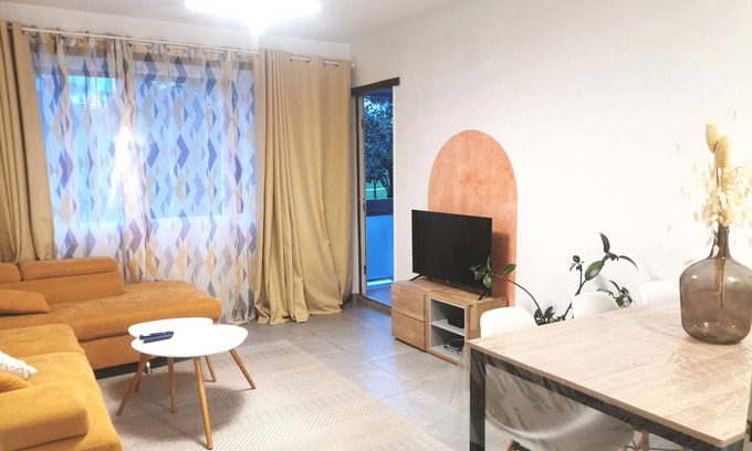 Reze Apartamento | Parking Privé-Balcon -Vue Parc