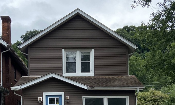 Ashland Casa | "Parkside Gem: Across from UK/KDMC"