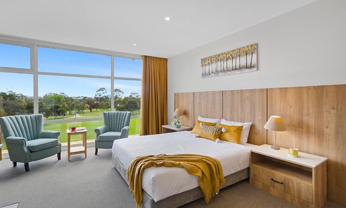 Belmont Hotel | Parkside Motel Geelong