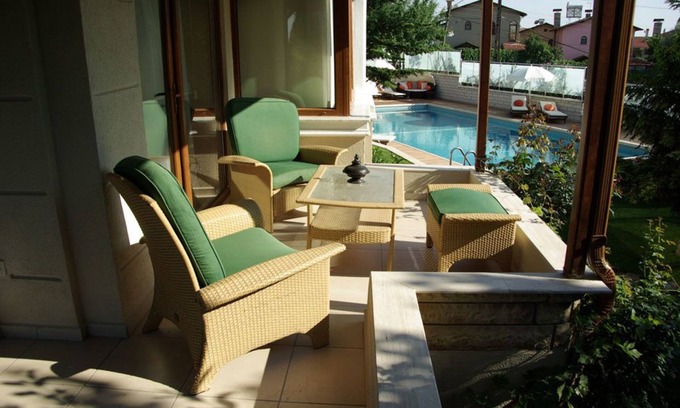 Darica Villa | Parla Viens Suites