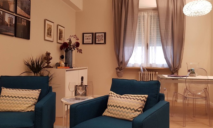 Parma City Centre Apartamento | Casa de vacaciones en el centro de la ciudad de Parma